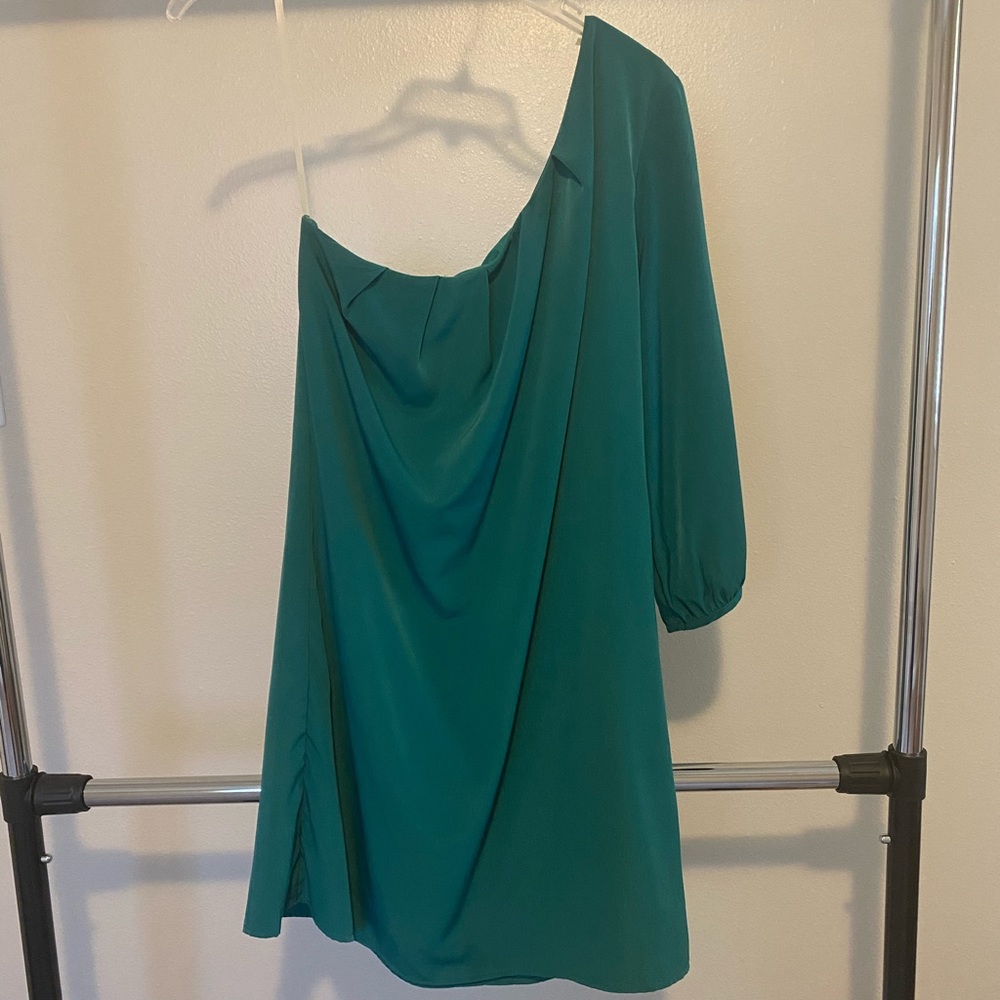 Lulu’s One Shoulder Shift dress
